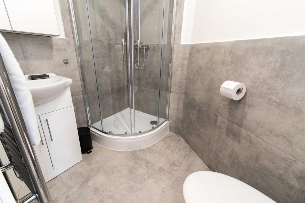 Sublime Stays Webberley Stylish Studio Stoke City Centre المظهر الخارجي الصورة