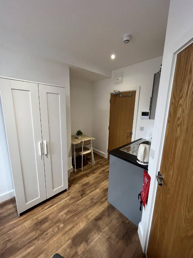 Sublime Stays Webberley Stylish Studio Stoke City Centre المظهر الخارجي الصورة