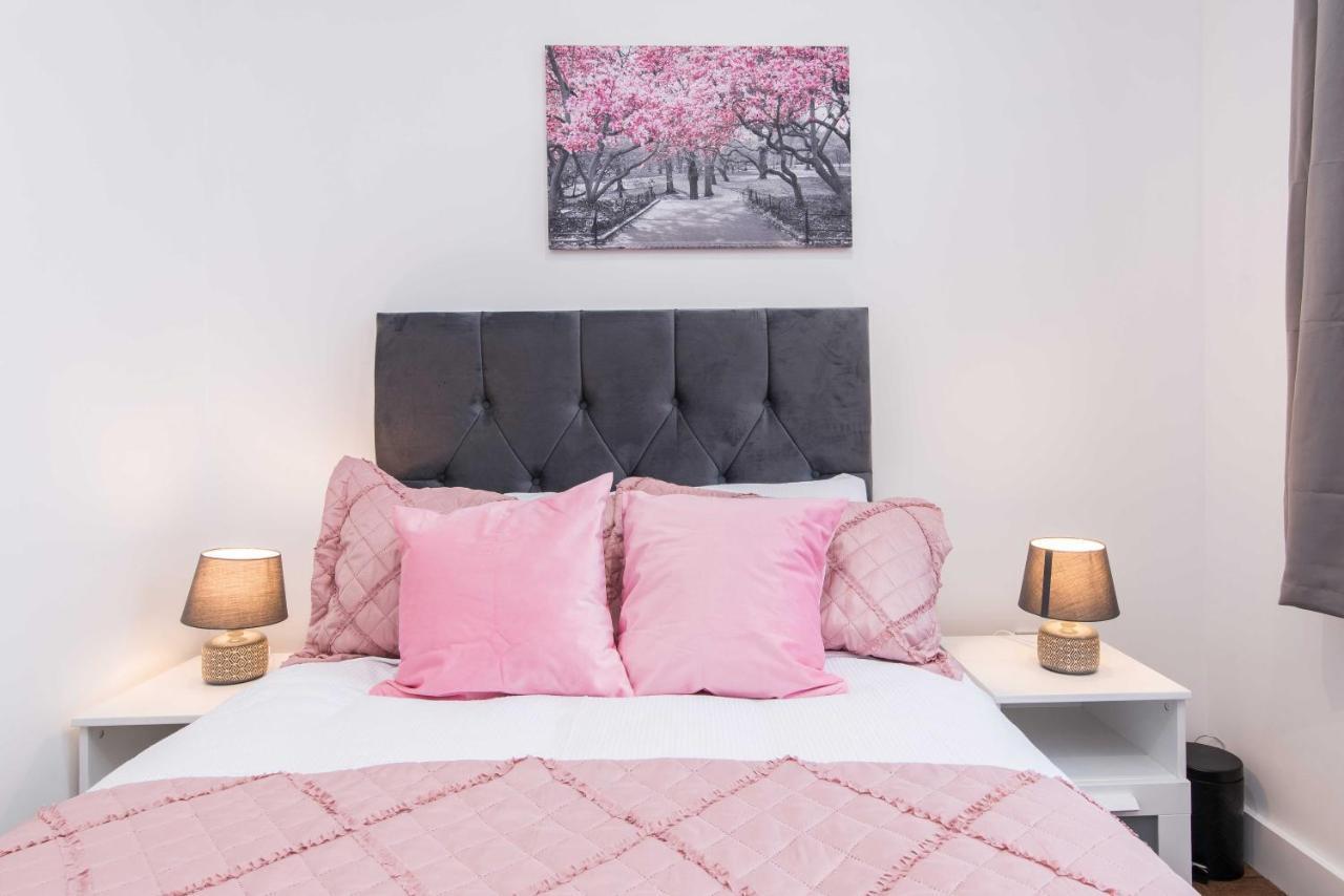 Sublime Stays Webberley Stylish Studio Stoke City Centre المظهر الخارجي الصورة
